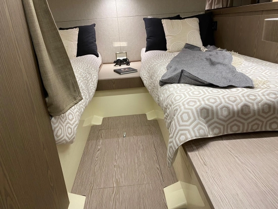 Invictus Yacht Tt 420 nuova in vendita