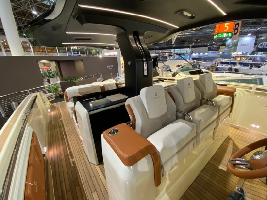 Invictus Yacht Tt 420 nuova in vendita