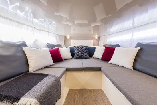 Invictus Yacht Gt 280 nuevo en venta