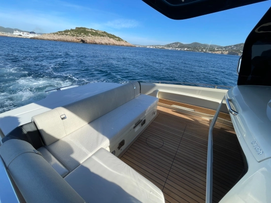 Invictus Yacht GT 320 de segunda mano en venta