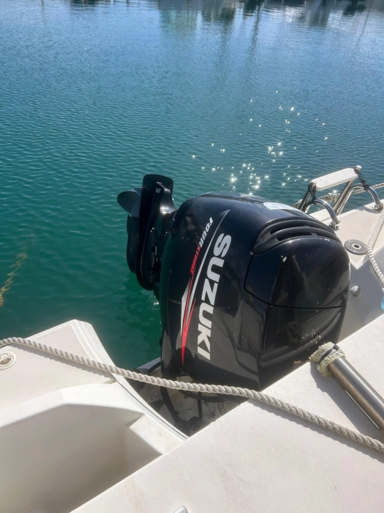 Jeanneau Merry Fisher 645 de segunda mano en venta