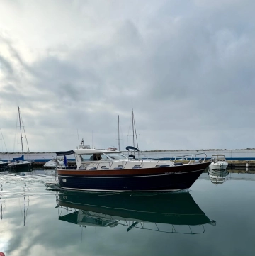 Apreamare 12 Semi Cabinato usata in vendita