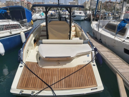 Invictus Yacht Gt 280 de segunda mano en venta