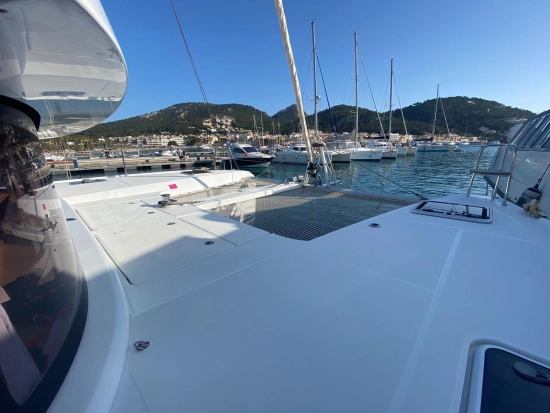 Lagoon 42 preowned for sale