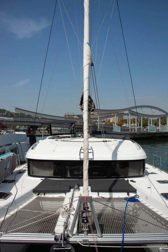 Lagoon 40 preowned for sale