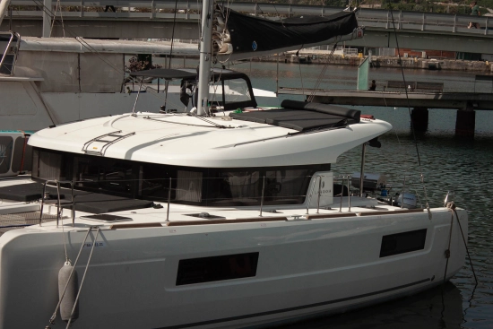 Lagoon 40 preowned for sale