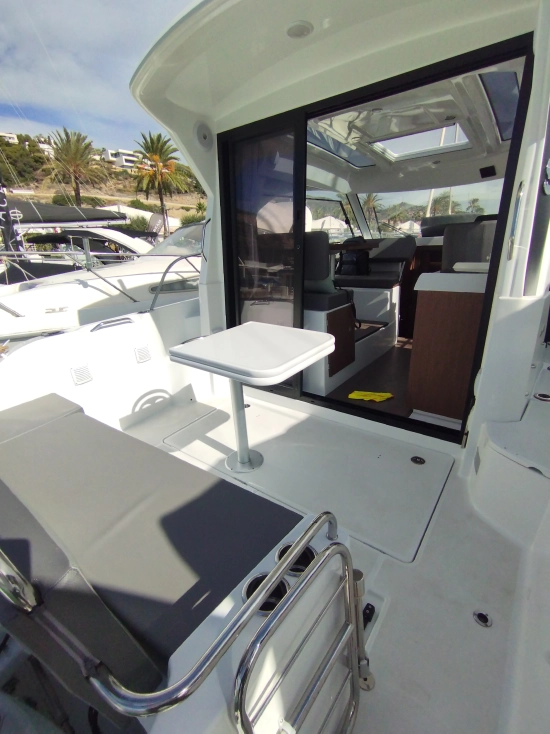 Beneteau Antares 9 usata in vendita