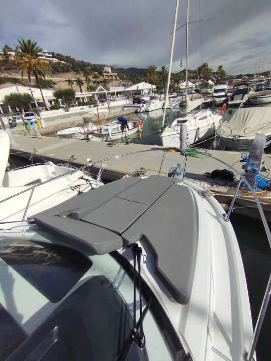 Beneteau Antares 9 usata in vendita