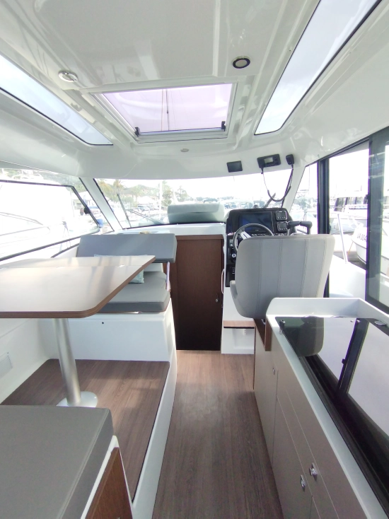 Beneteau Antares 9 usata in vendita