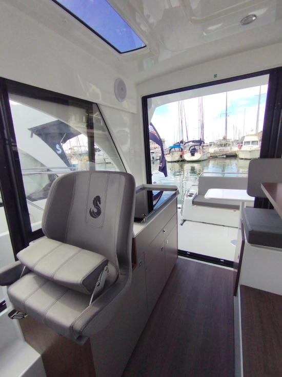 Beneteau Antares 9 usata in vendita