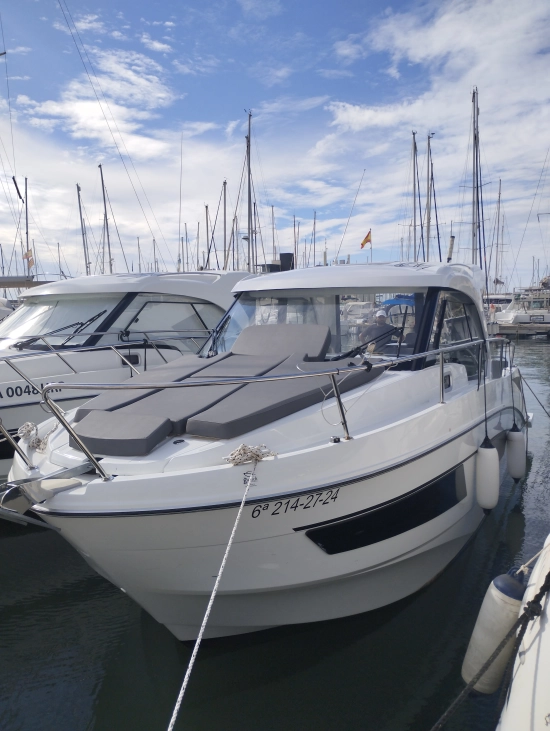 Beneteau Antares 9 usata in vendita