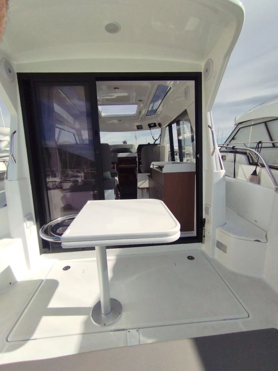 Beneteau Antares 9 usata in vendita