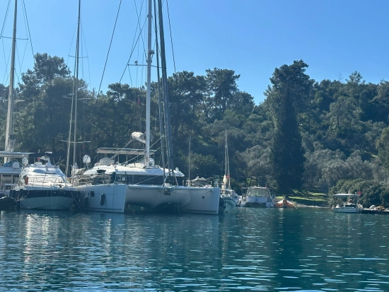 Lagoon 620 usata in vendita