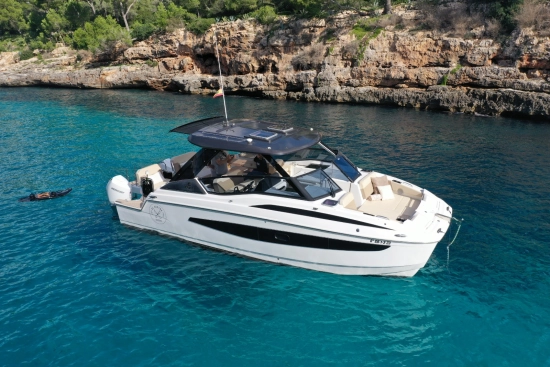Aquila 32 Sport usata in vendita