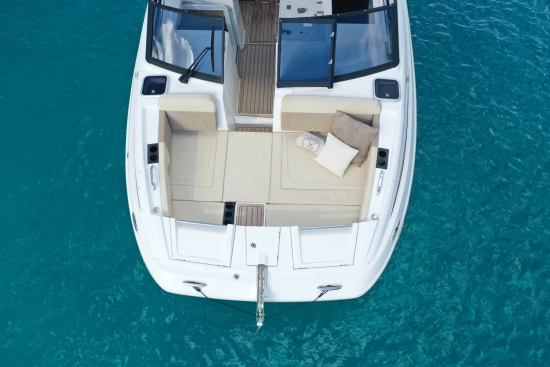 Aquila 32 Sport usata in vendita