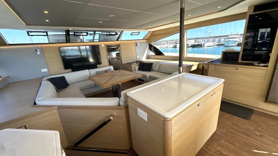 Aquila 54 Yacht usata in vendita
