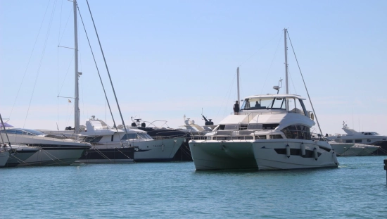 Aquila 54 Yacht usata in vendita