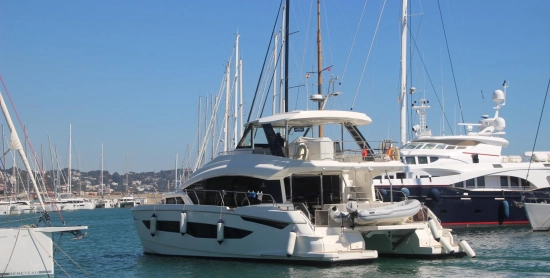 Aquila 54 Yacht usata in vendita