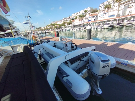 Lagoon 620 usata in vendita