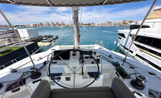 Lagoon 560 S2 usata in vendita