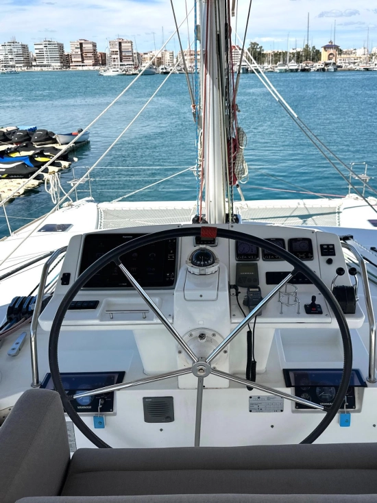 Lagoon 560 S2 usata in vendita