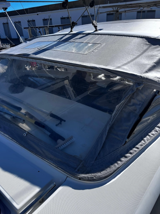 Beneteau SENSE 55 usado à venda