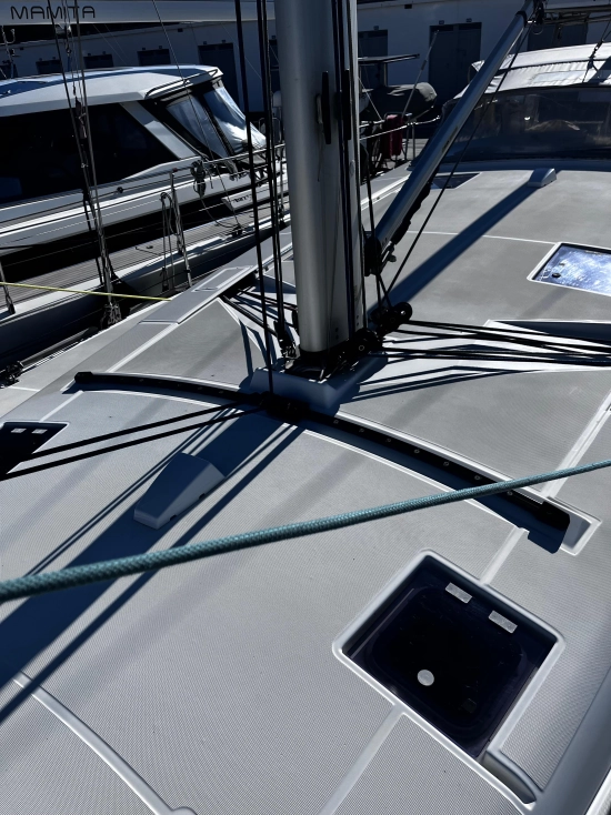 Beneteau SENSE 55 usado à venda