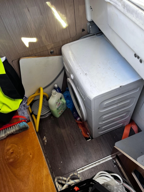 Beneteau SENSE 55 usado à venda