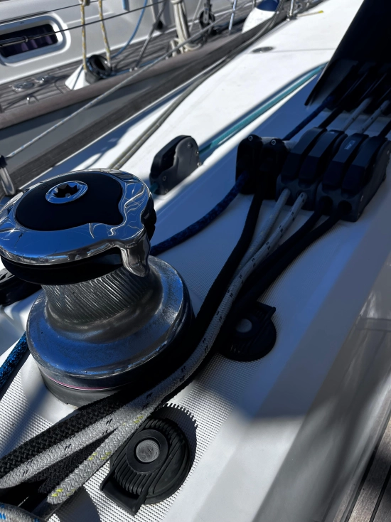 Beneteau SENSE 55 usado à venda