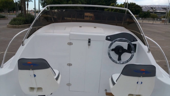 VORAZ 505 CABIN nuevo en venta