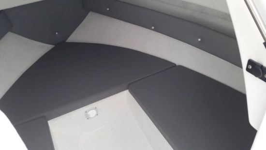VORAZ 505 CABIN nuevo en venta