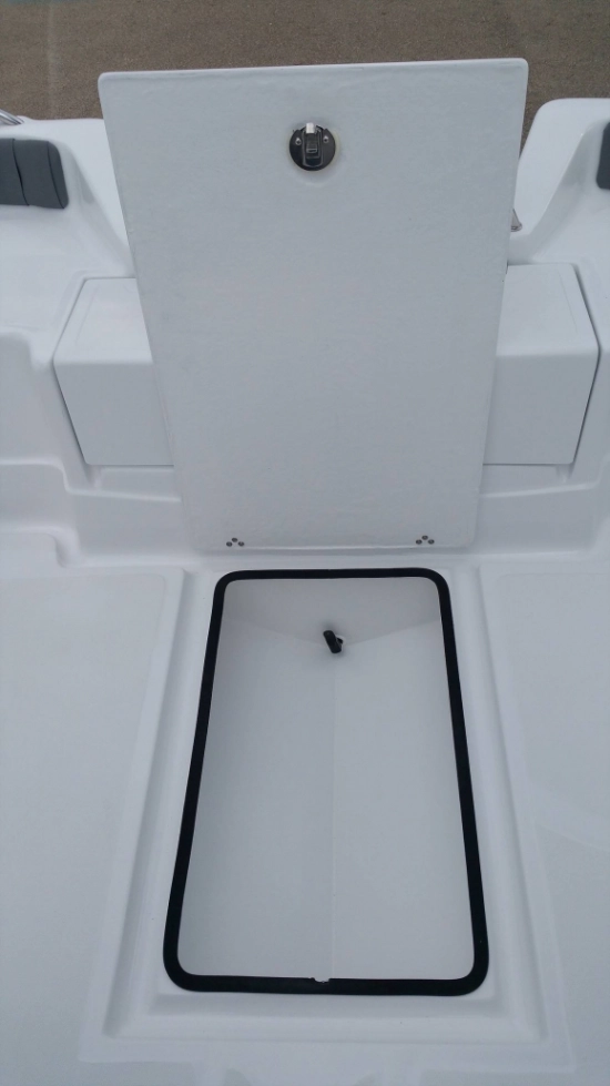 VORAZ 505 CABIN nuevo en venta