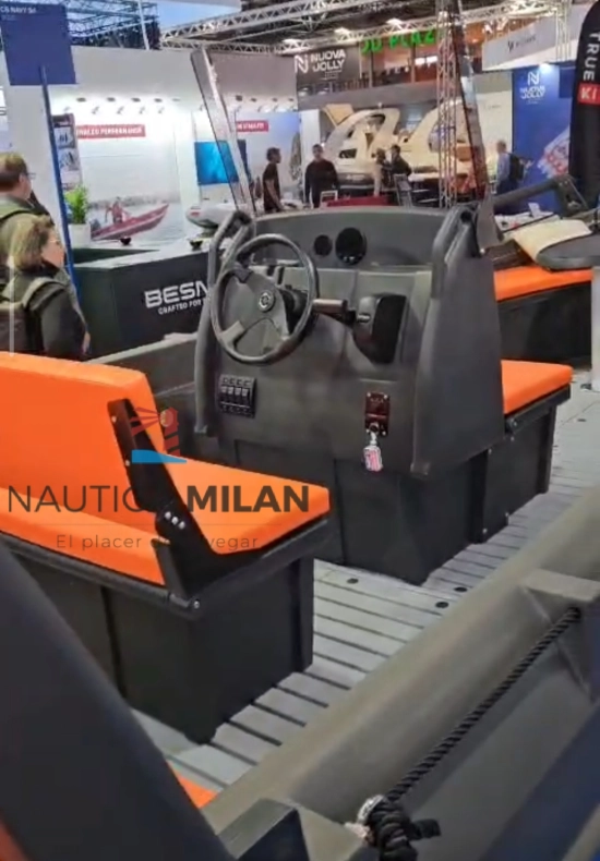 Whaly Boats 620 R PROFESSIONAL nuevo en venta