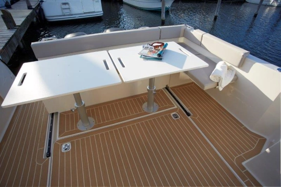 Rodman 890 Ventura Outboard neuf à vendre